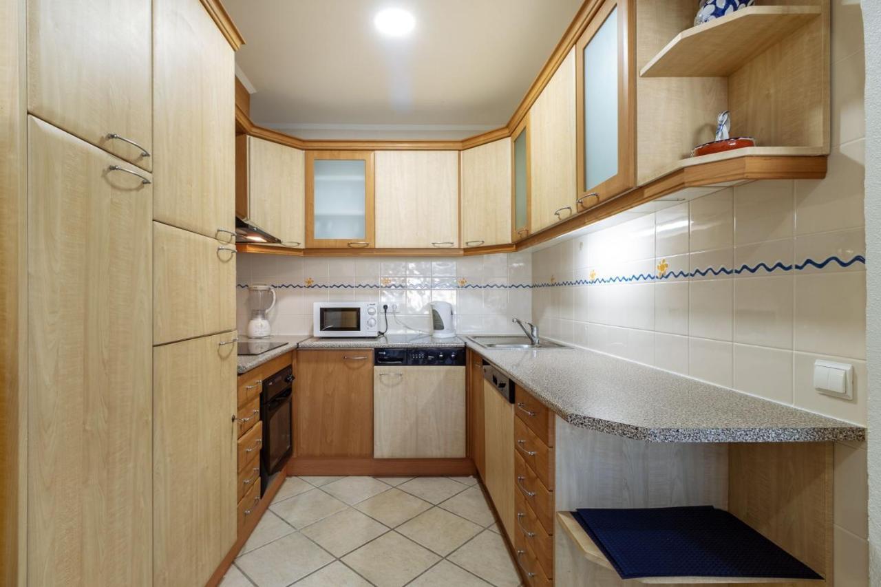 Top Renoviertes Apartment Mit Grosser Terrasse Albufeira Ngoại thất bức ảnh